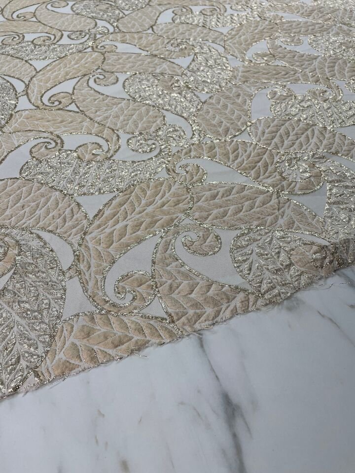 Liva Desen Elbiselik Brokar Kumaş