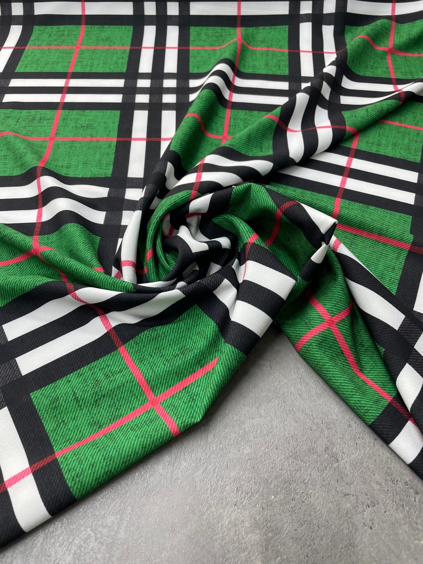 Ekose Desen Likralı Elbiselik Pantolonluk Dabıl Krep