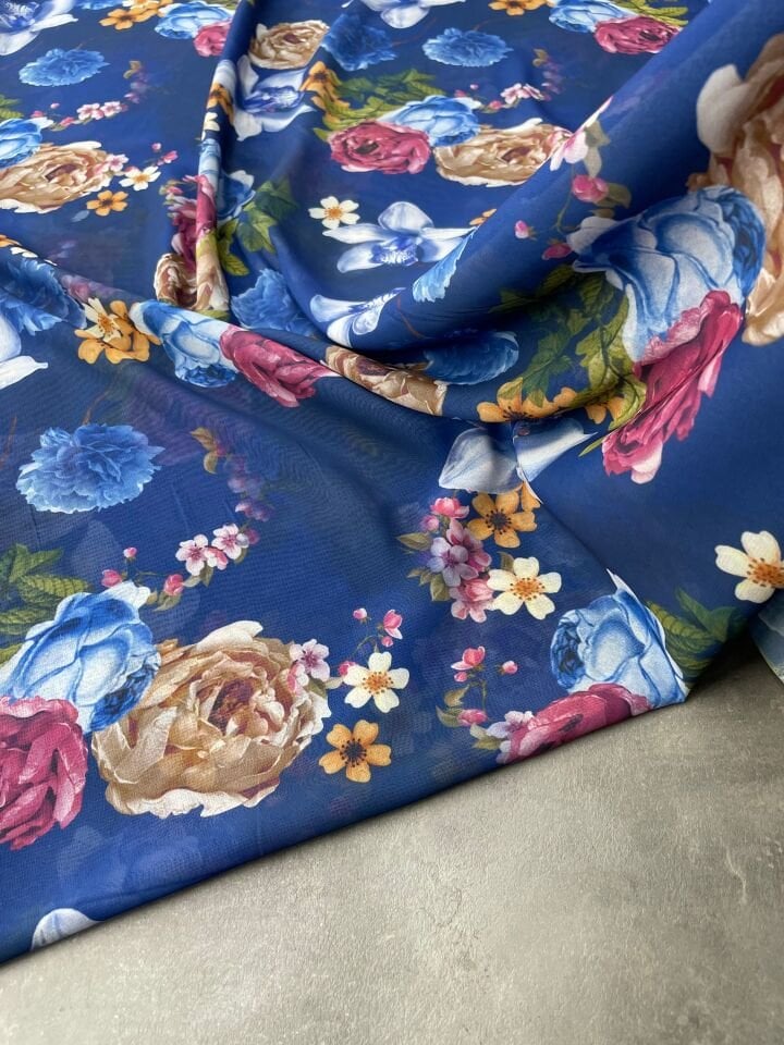 Mavi Çiçek Desen Elbiselik Şifon Kumaş