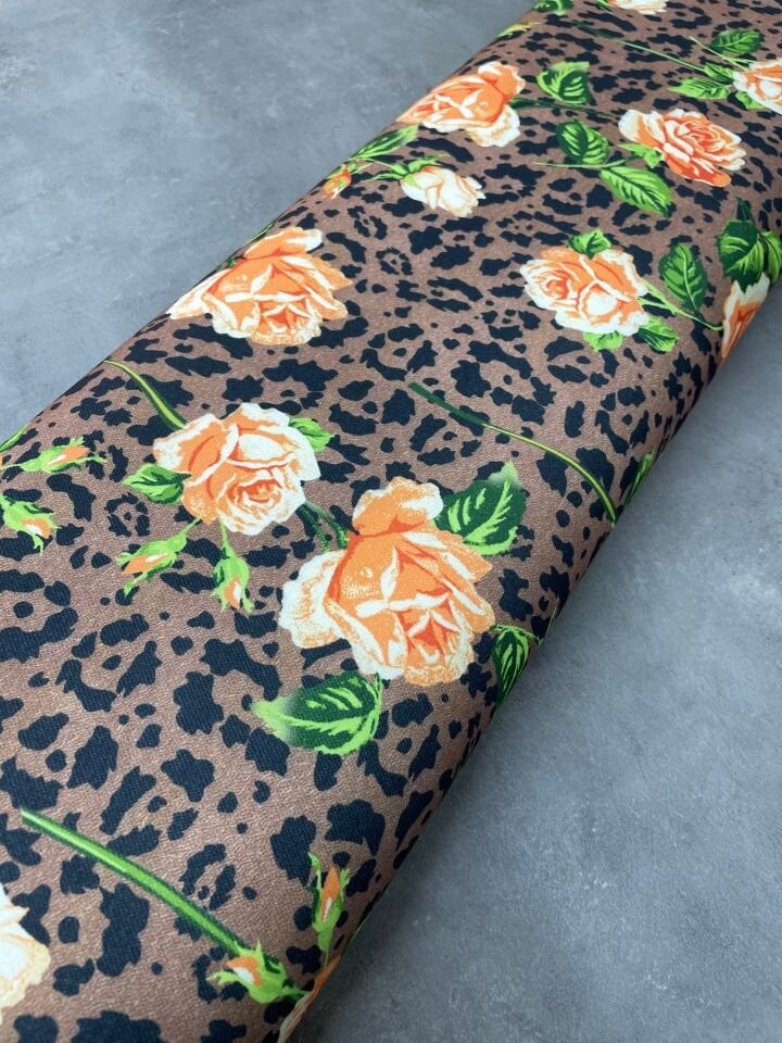 Gül Desen Likralı Elbiselik Pantolonluk Dabıl Krep