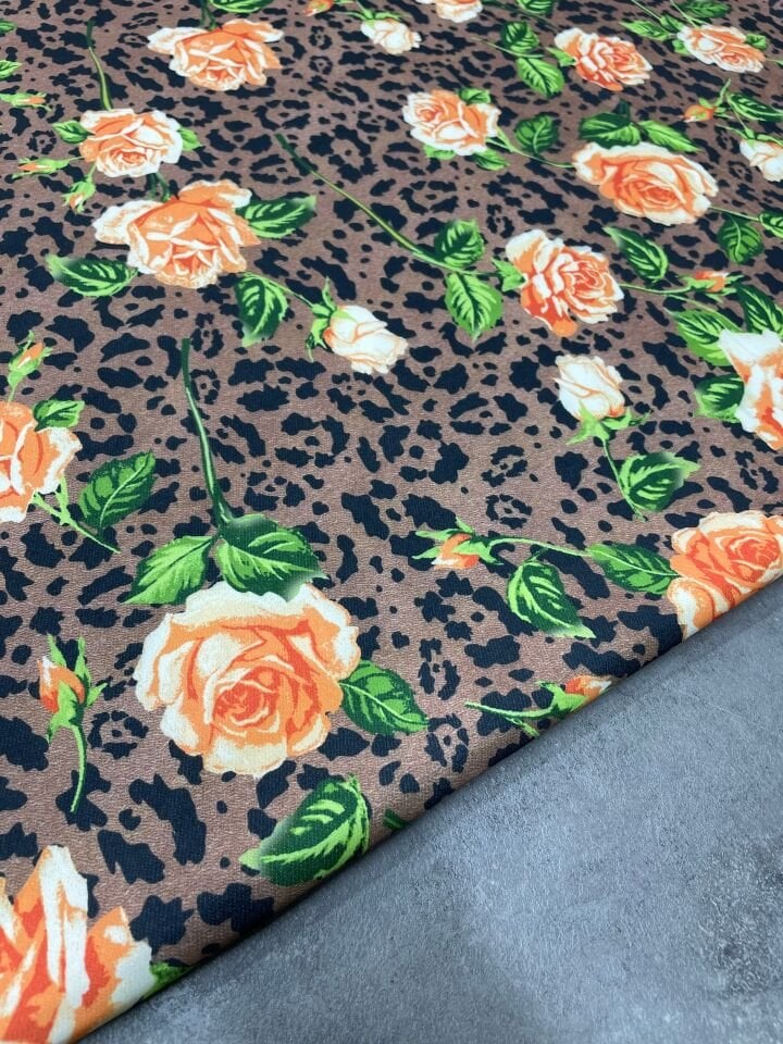 Gül Desen Likralı Elbiselik Pantolonluk Dabıl Krep