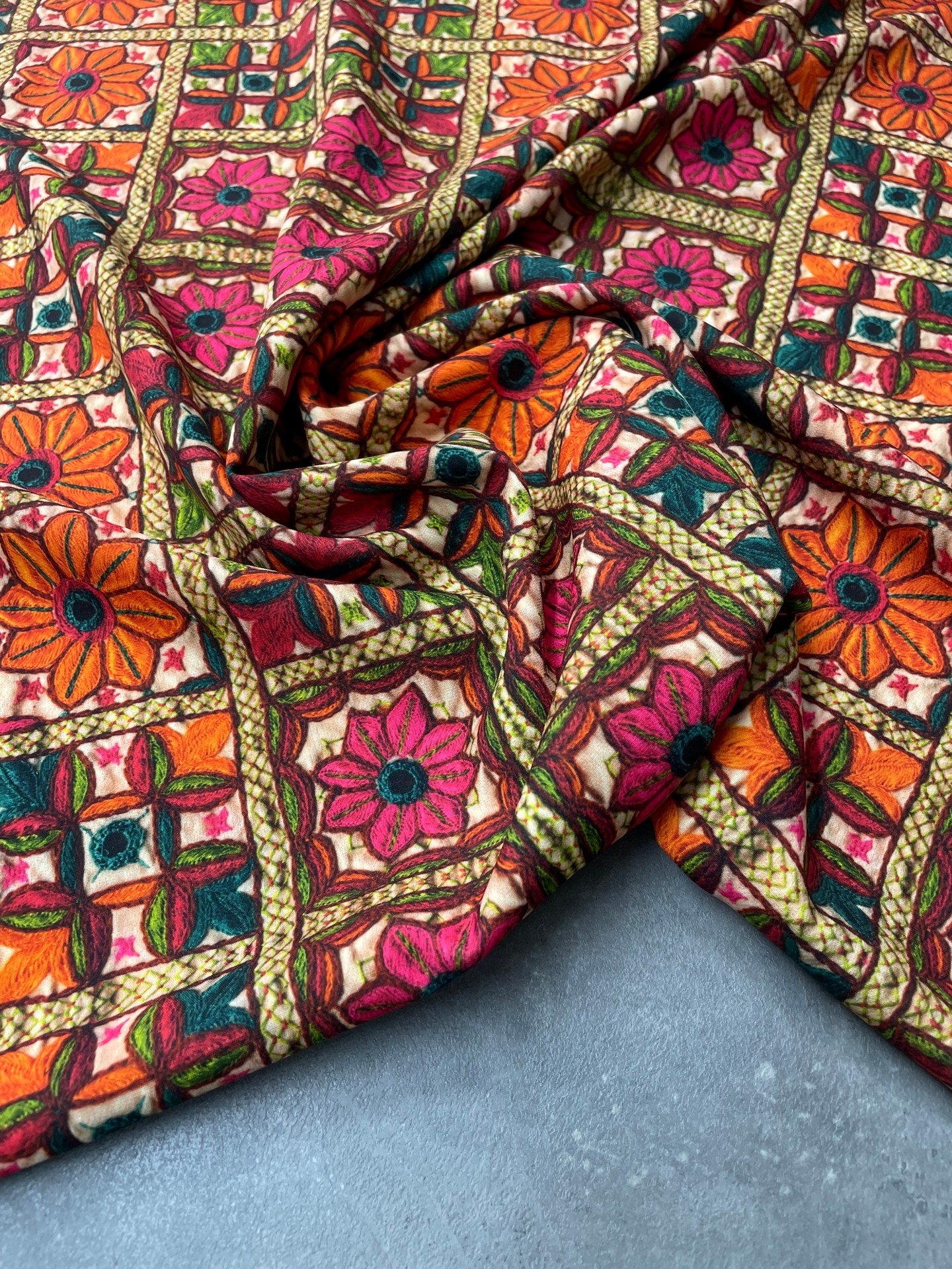 Pecword Desen Likralı Elbiselik Pantolonluk Dabıl Krep