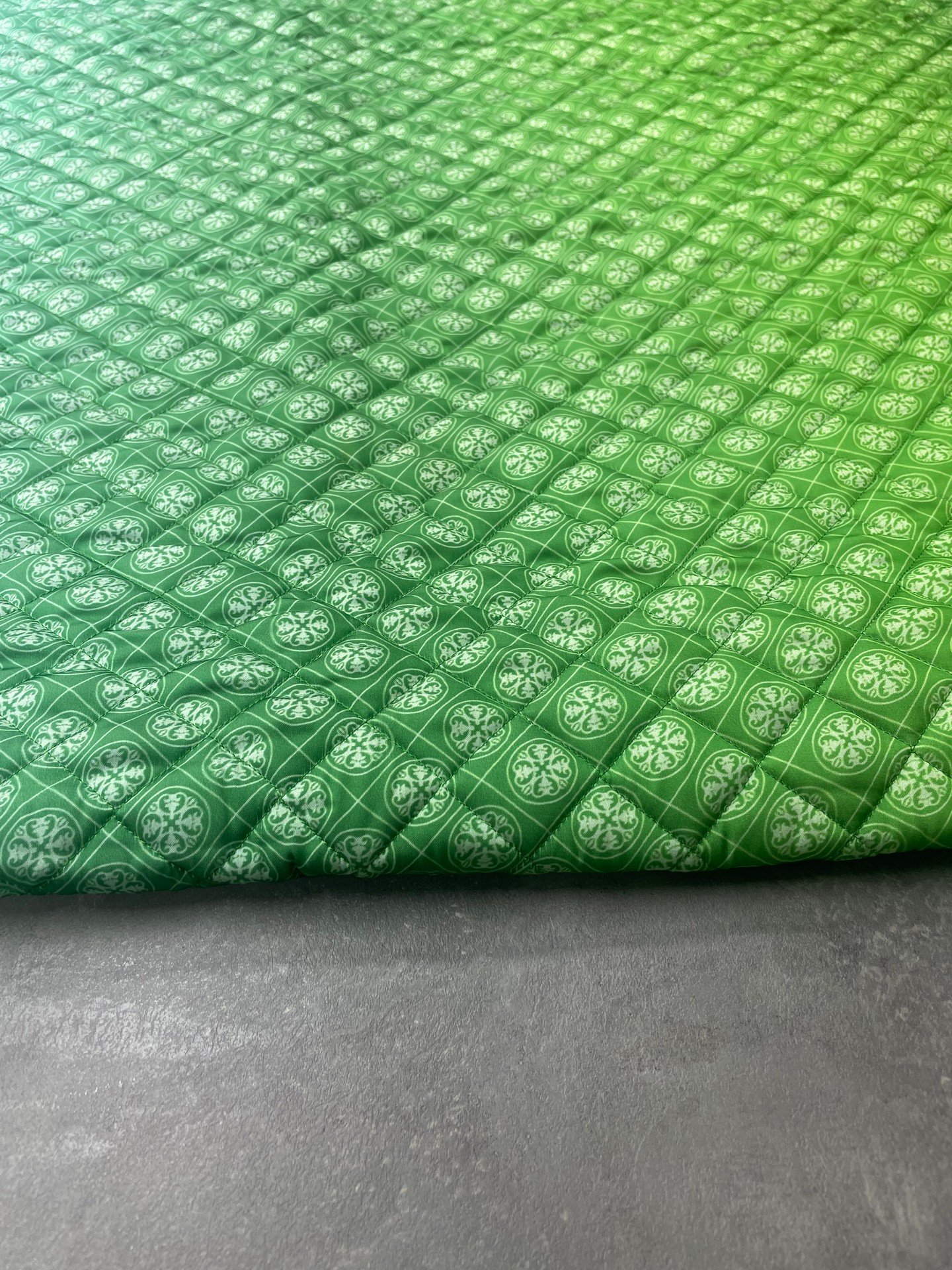 Degrede Desen Tek Taraflı Montluk Yeleklik Kapıtone Kumaş