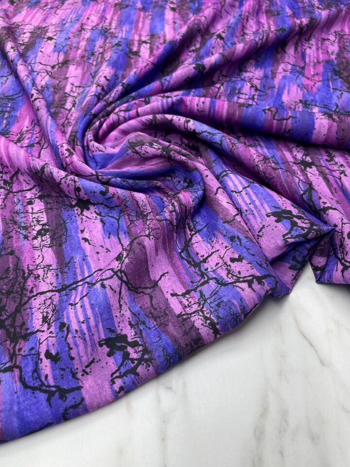 Mor Kilim Desen Elbiselik Keten Kumaş