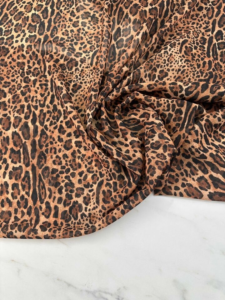 Leopar Desen Şifon Elbise Etek Gömlel Şal