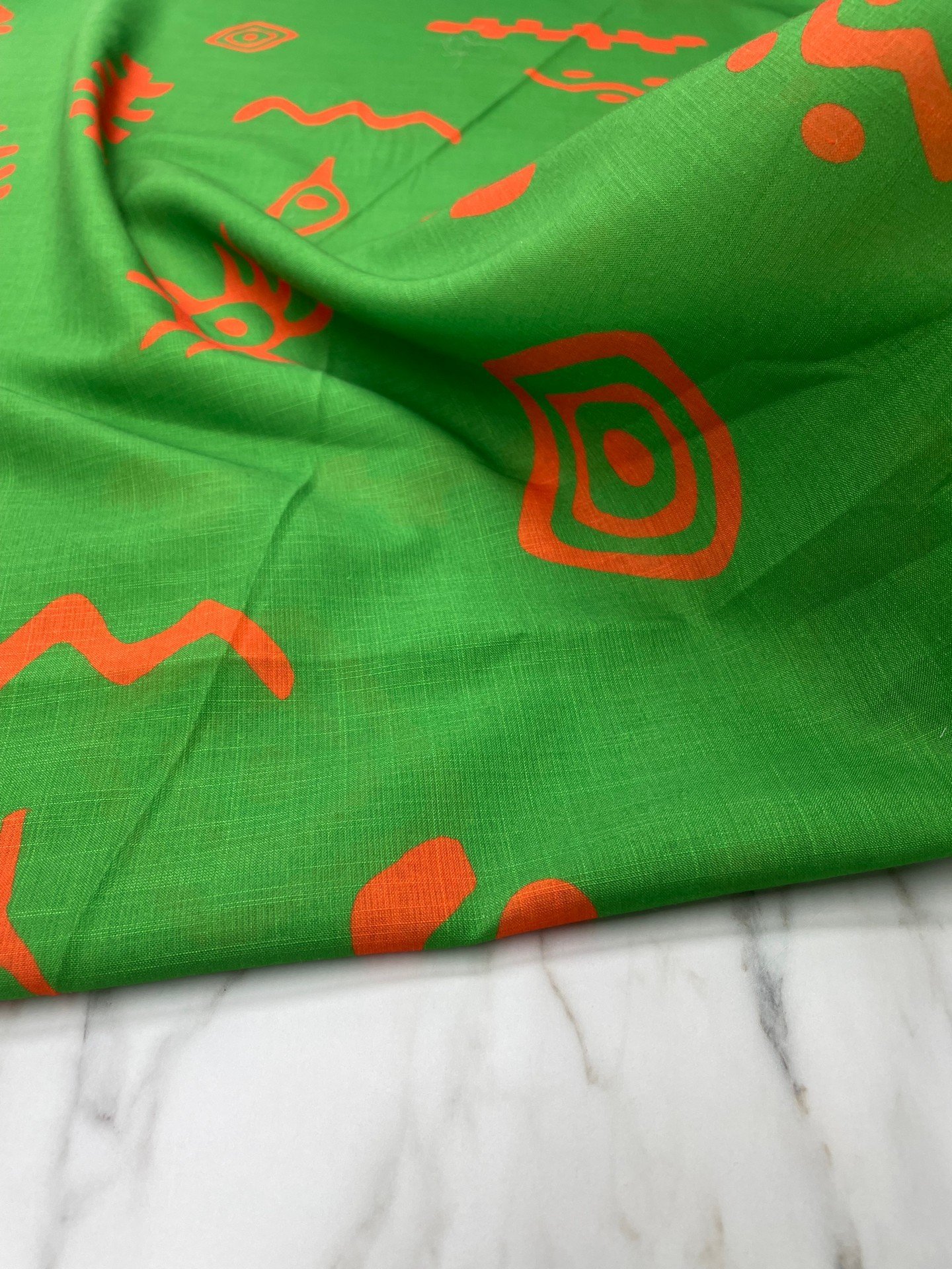 Yeşil İkat Desen Elbiselik Keten Kumaş