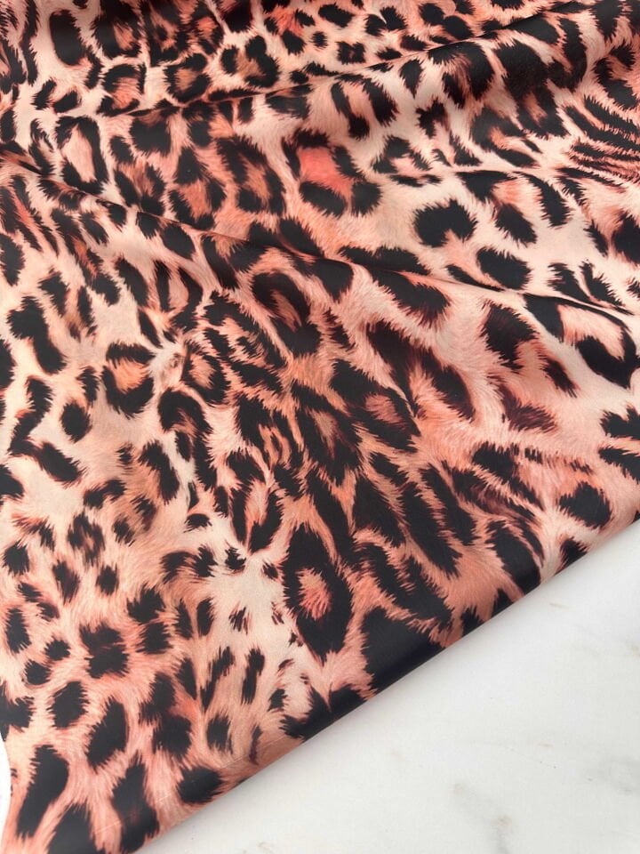 Desenli Polyester Astar Etek Ceket Kap Çanta Çok Amaçlı Kullanabilirsiniz