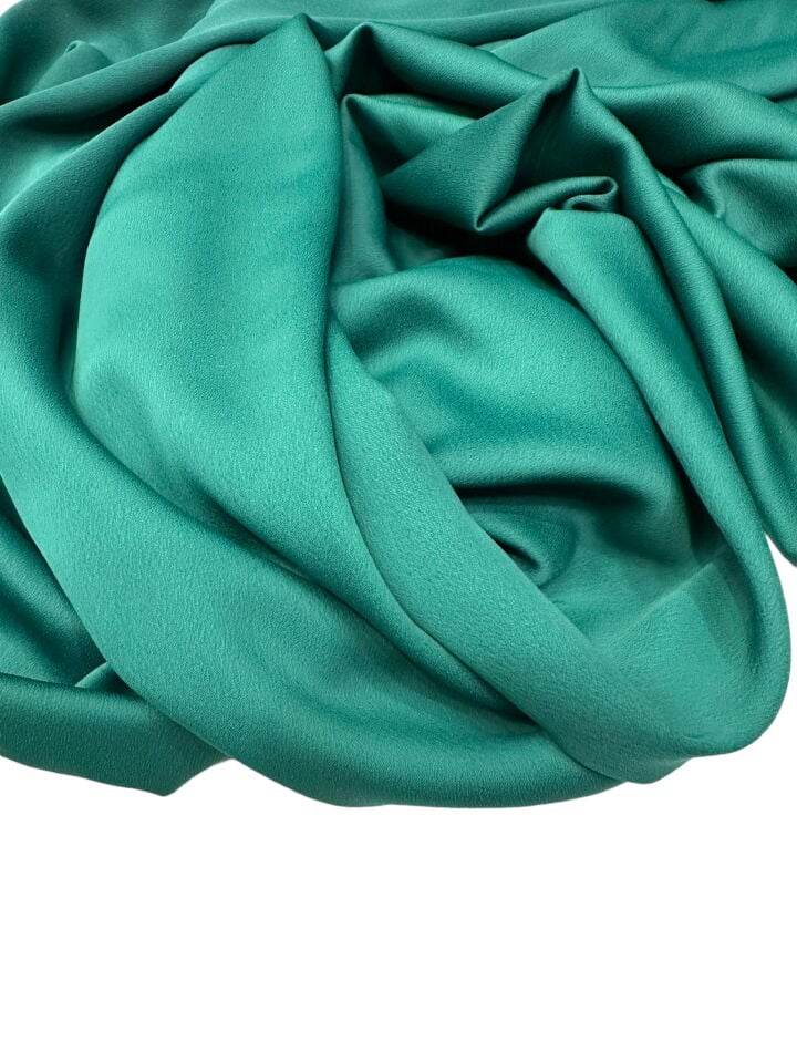 Zümrüt Elbiselik Safira Kumaş