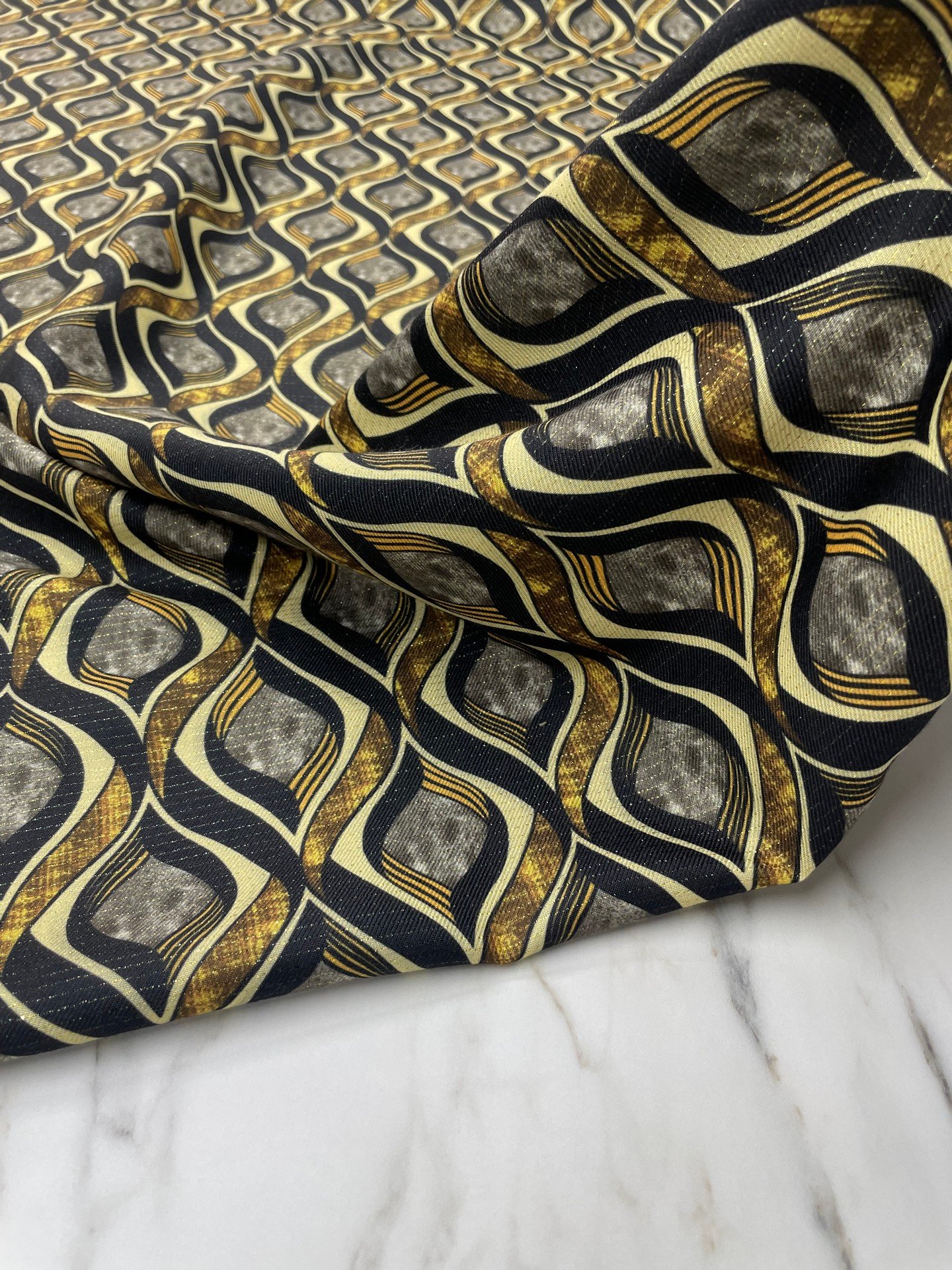 Altın Simli Viyana Desen Elbiselik Keten Kumaş