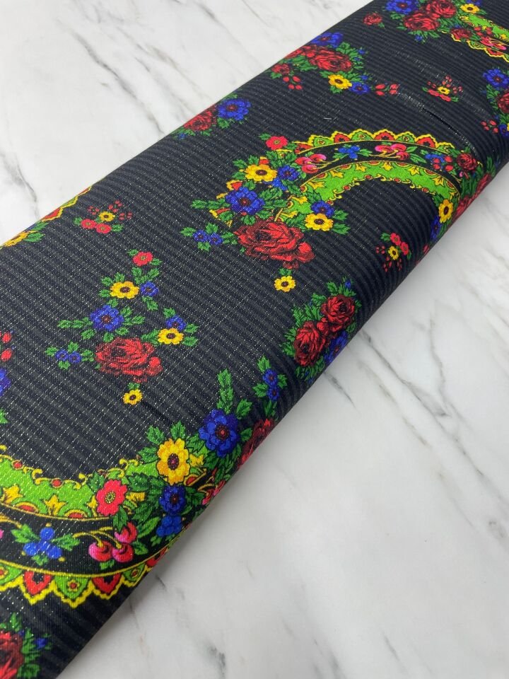 Altın Simli Türkmen Nakış Desen Elbiselik Keten Kumaş