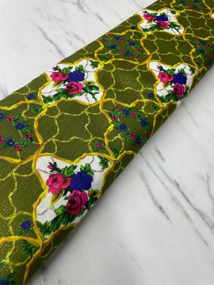 Altın Simli Vildan Çiçegi Desen Elbiselik Keten Kumaş