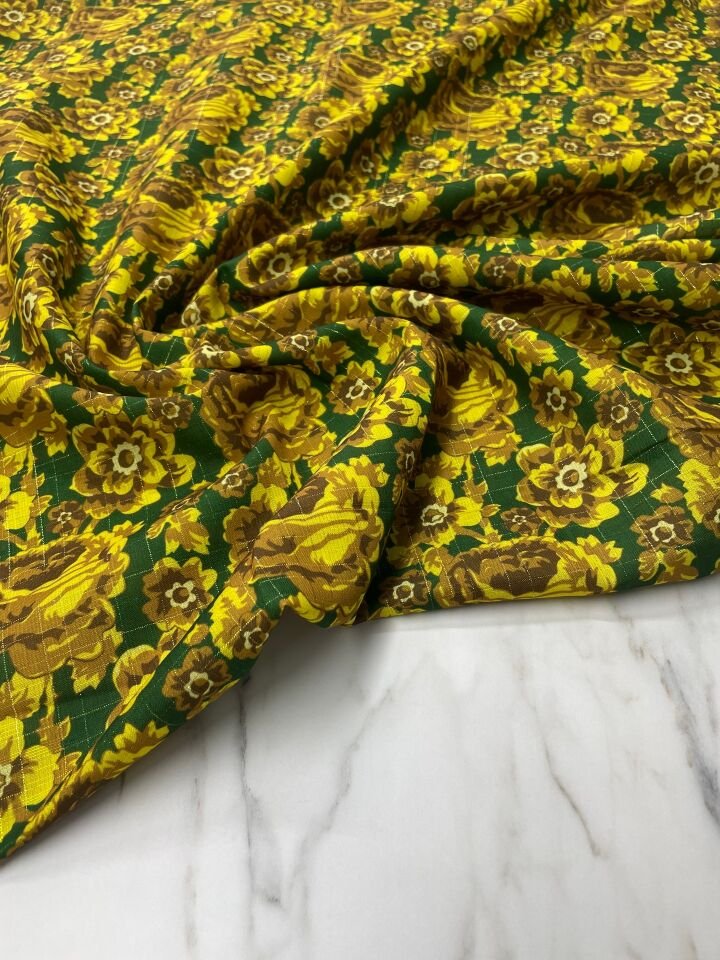 Altın Simli Viva Desen Elbiselik Keten Kumaş