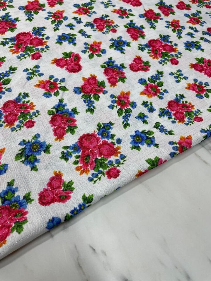 Gümüş Simli Menekşe Çiçegi Desen Elbiselik Keten Kumaş