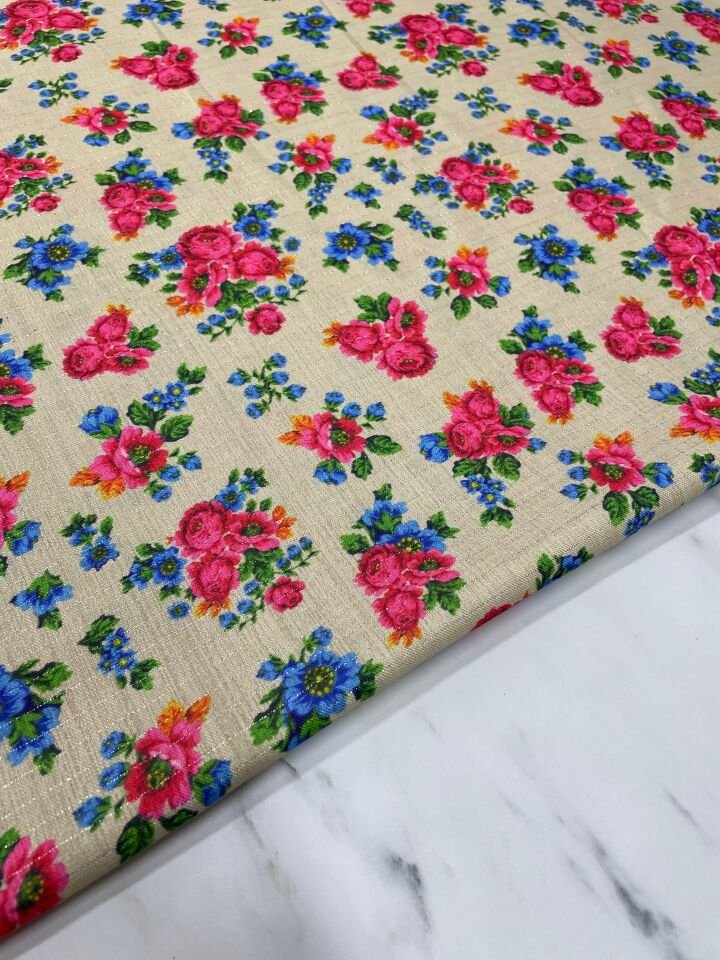 Gümüş Simli Ural Çiçegi Desen Elbiselik Keten Kumaş