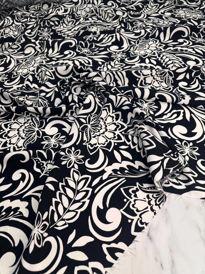 Likralı Siyah Zemin Krep Kumaş Elbise Etek Gömlek Şalvar