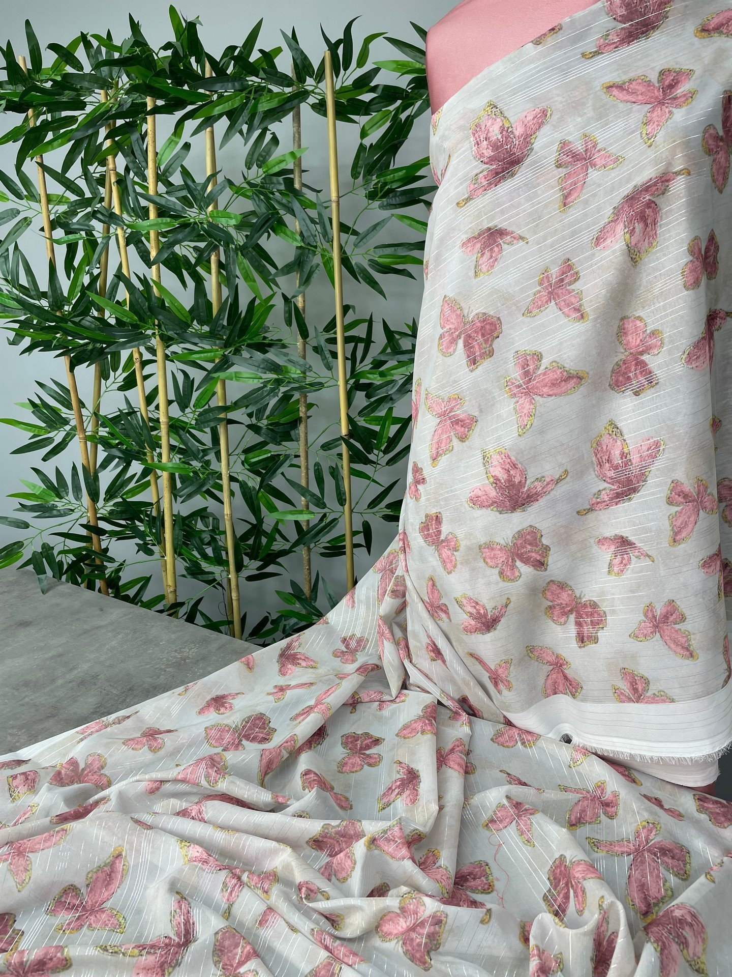 Kombinli Yöresel Elbiselik Simli Şifon Kumaş