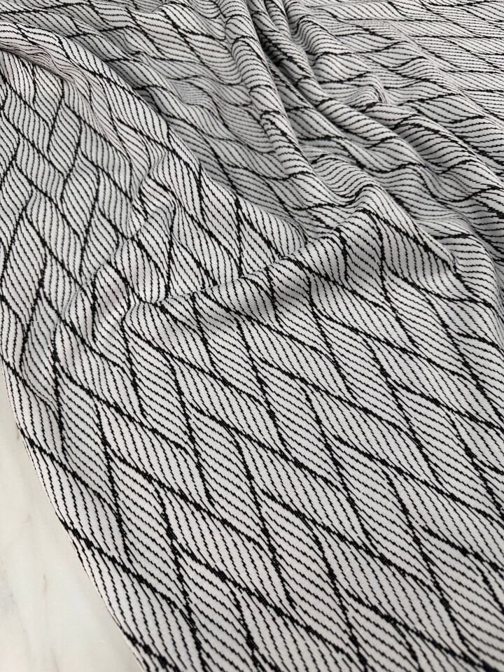 Açık Gri Desenli Örme Elbiselik Kumaş