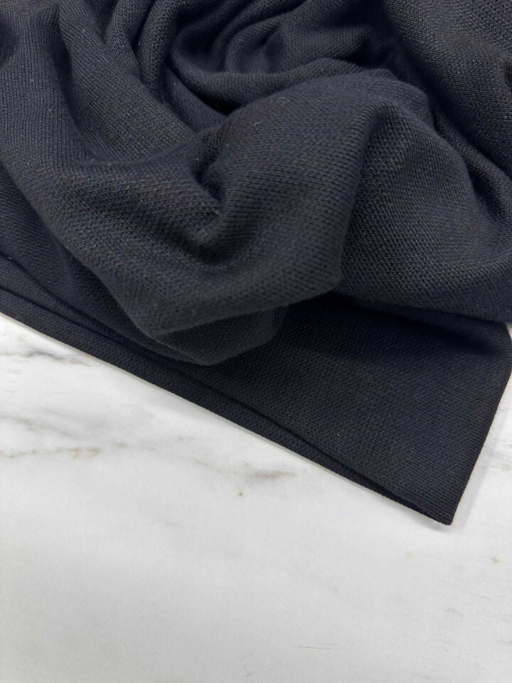 Siyah Sık Dokuma Örme Triko Elbise Etek Hırka