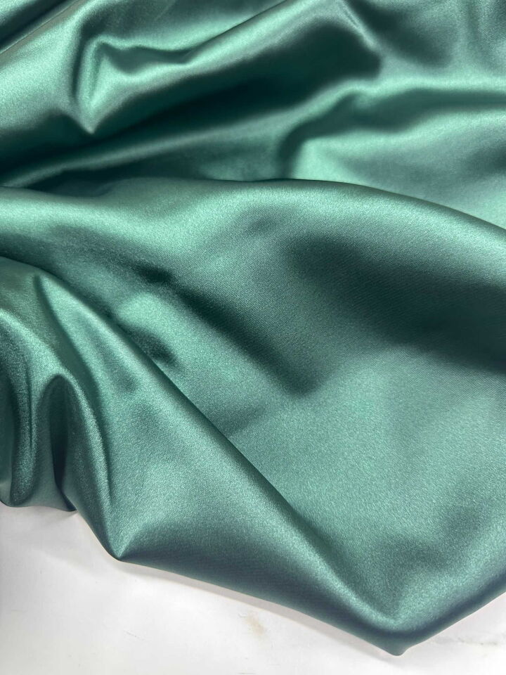 Zümrüt Yeşili Likralı İpek Saten Elbise Etek Şalvar