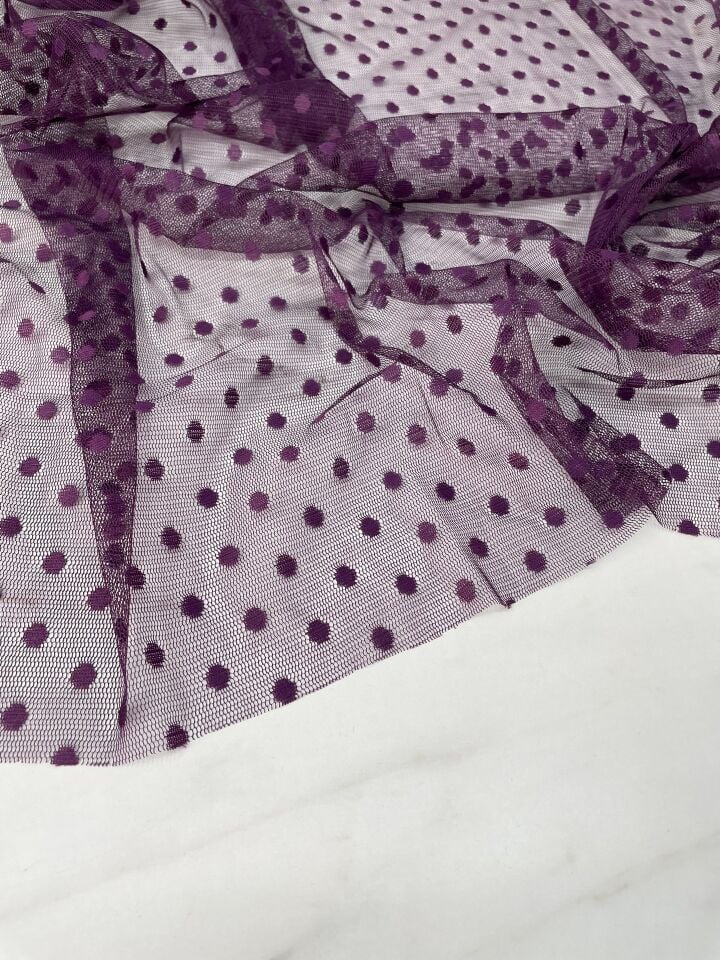 Mor Puantiye Desen Elbiselik Abiyelik Tül Kumaş