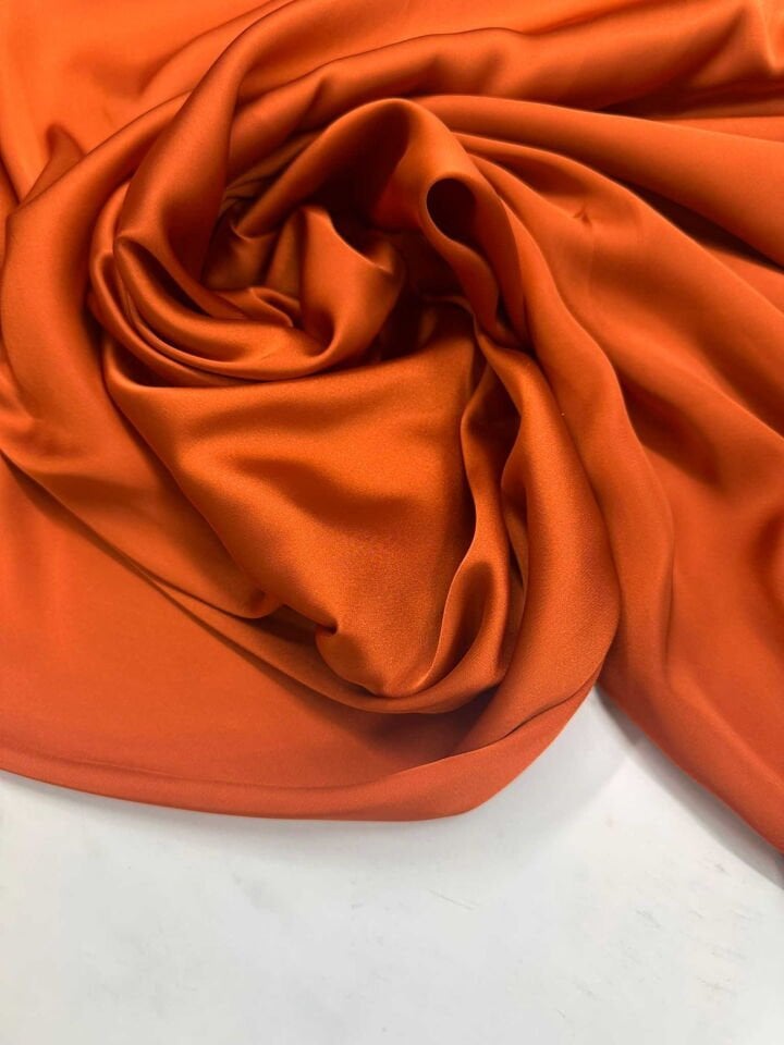 Koyu Kremit İpek Saten Elbise Bluz