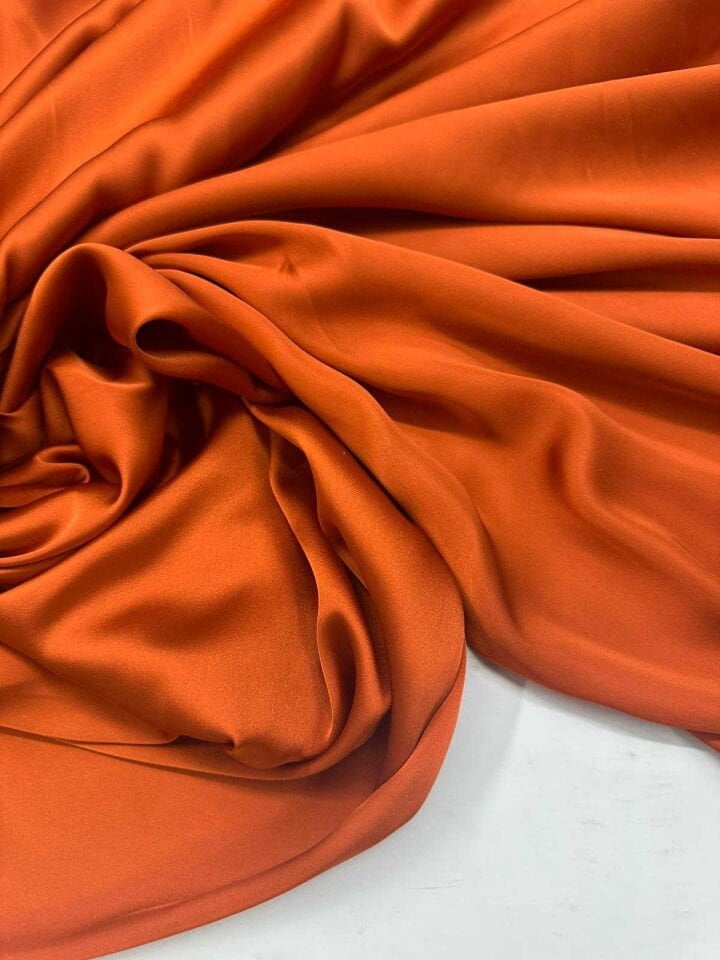 Koyu Kremit İpek Saten Elbise Bluz