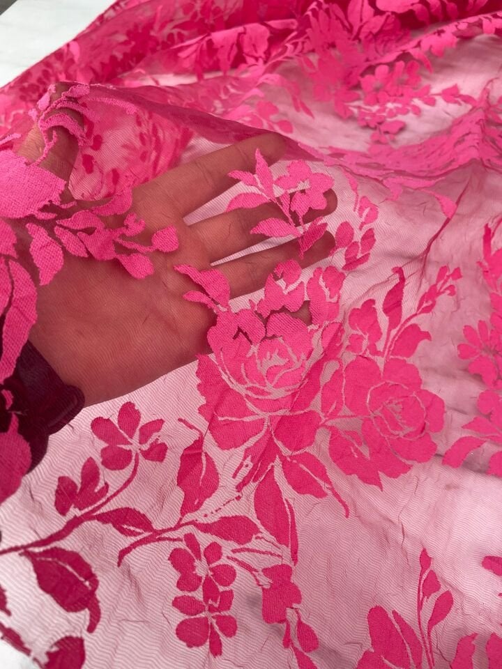 Fuşya Çiçek Desen Yakma Tül Elbiselik Abiyelik Kumaş