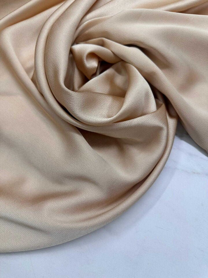 Krem Renk İpek Saten Elbise Gömlek Bluz