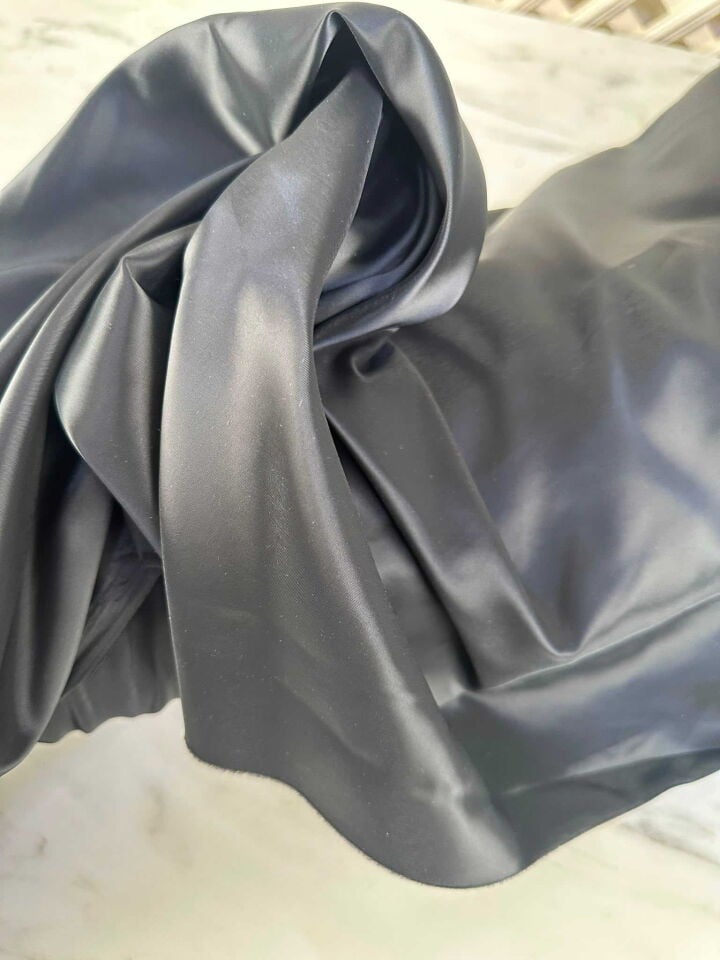 Siyah Polyester Astar
