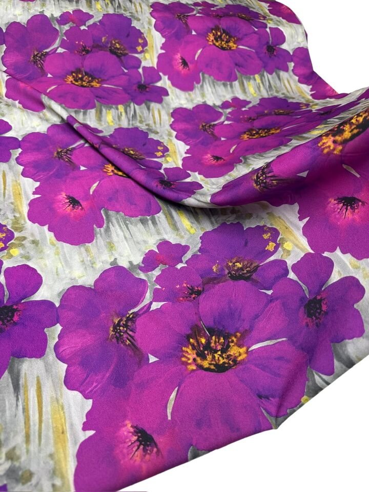 Mor Geranium Desen Elbiselik Gömleklik Krep Kumaş