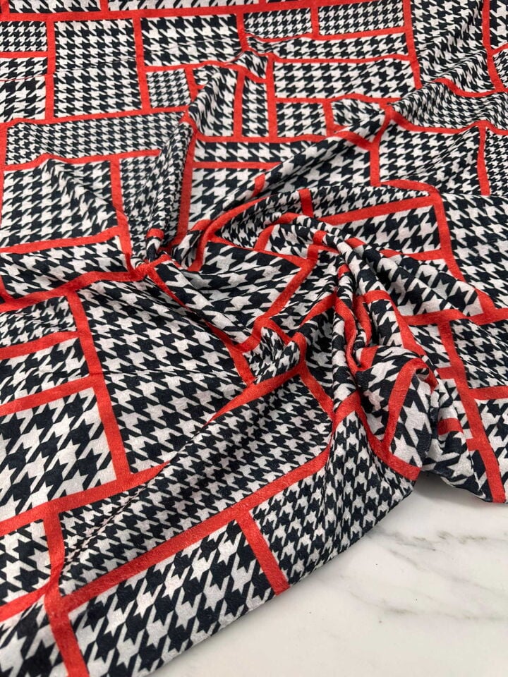 İndirimli Kaz Ayagı Desen İnci Kadife