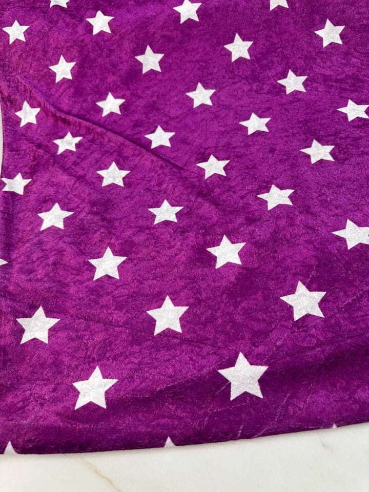 Mor Yıldız Desen İnce Kadife Kumaş