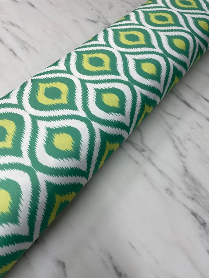 Yeşil İkat Desen Elbiselik Gömleklik Tivil Saten Kumaş