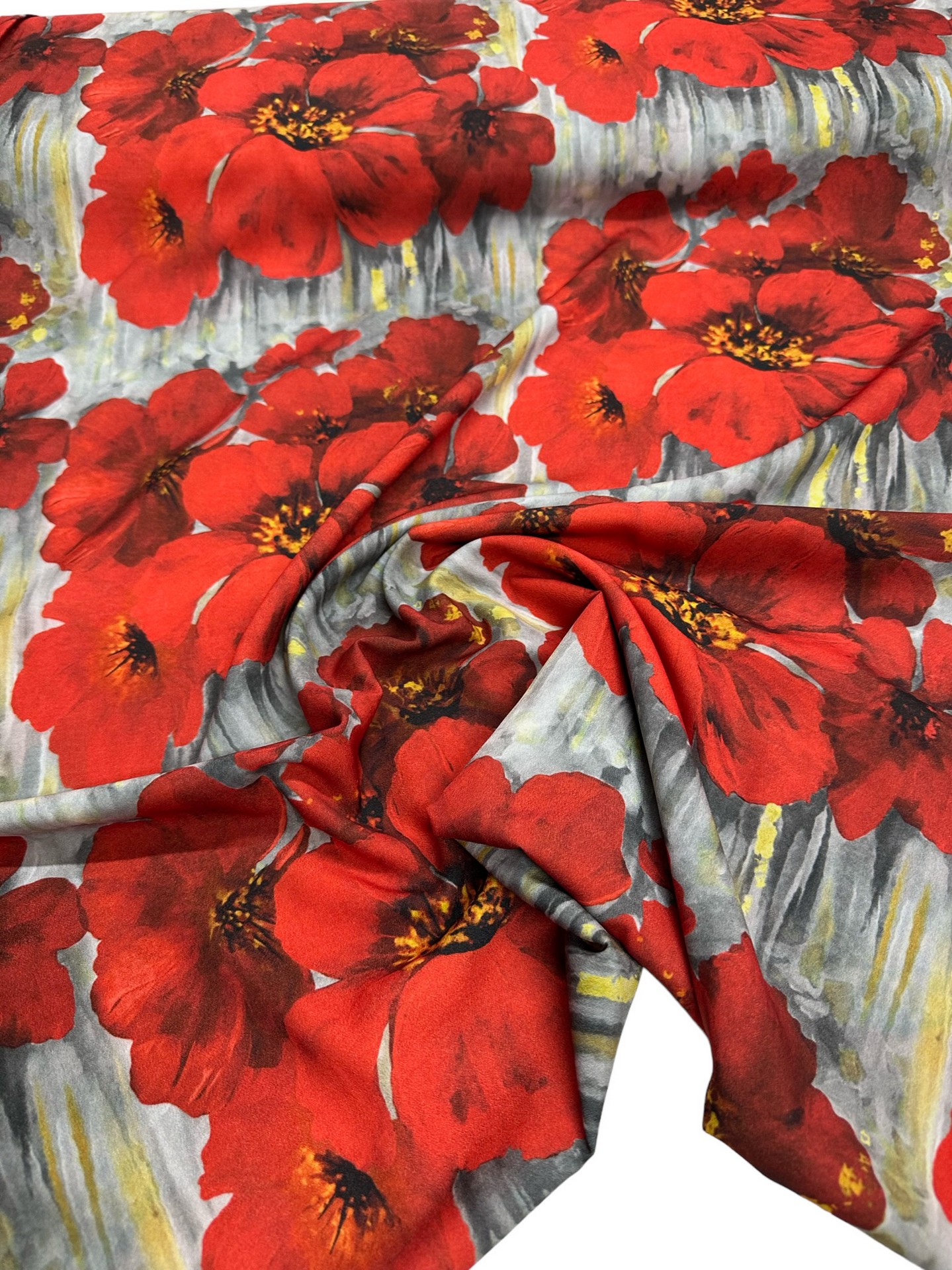Kırmızı Geranium Desen Elbiselik Gömleklik Krep Kumaş