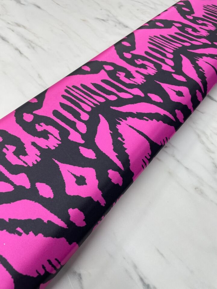 Fuşya İkat Desen Elbiselik Gömleklik Tivil Saten Kumaş