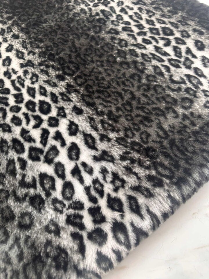 Leopar Desen Kürk Pelüş