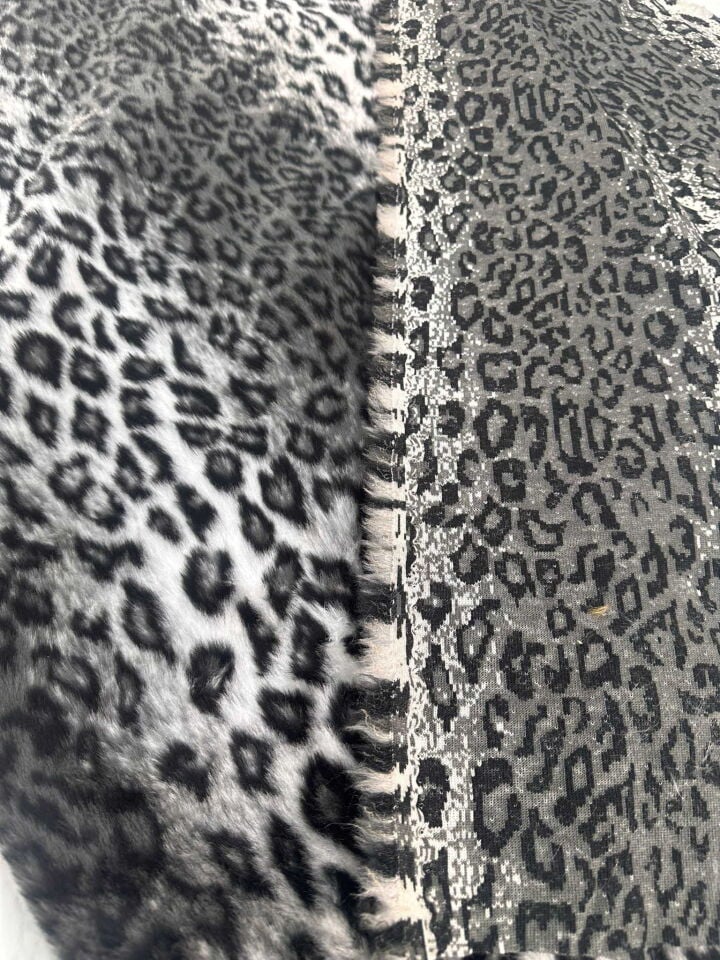 Leopar Desen Kürk Pelüş