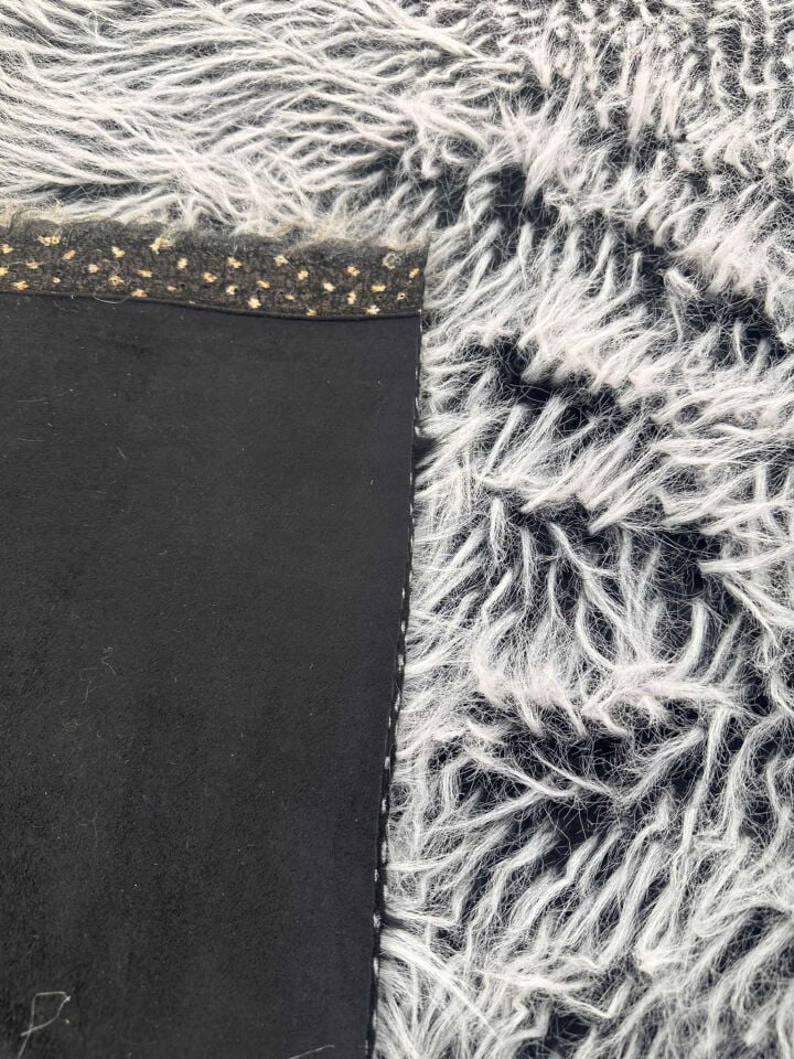 Uzun Tüy Pelüş Kumaş Yelek Mont