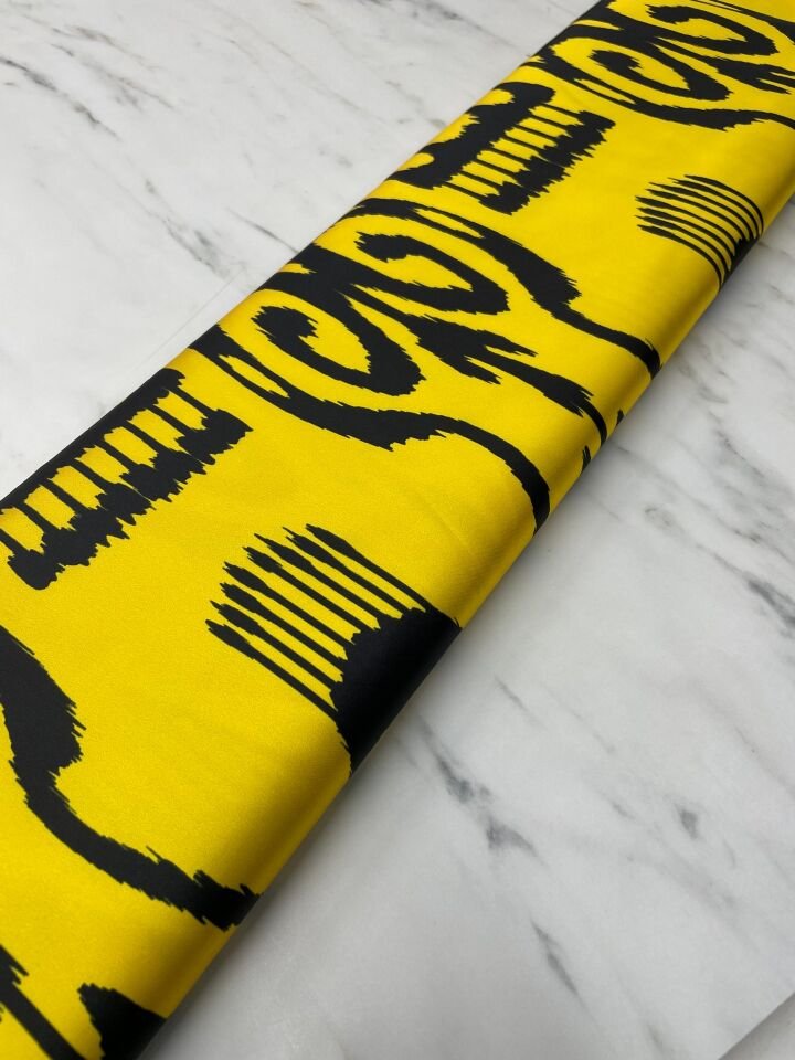 Sarı İkat Desen Elbiselik Gömleklik Tivil Saten Kumaş