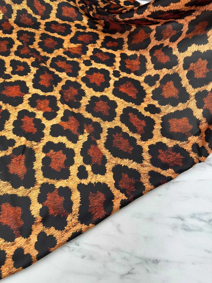 Leopar  İpek Saten
