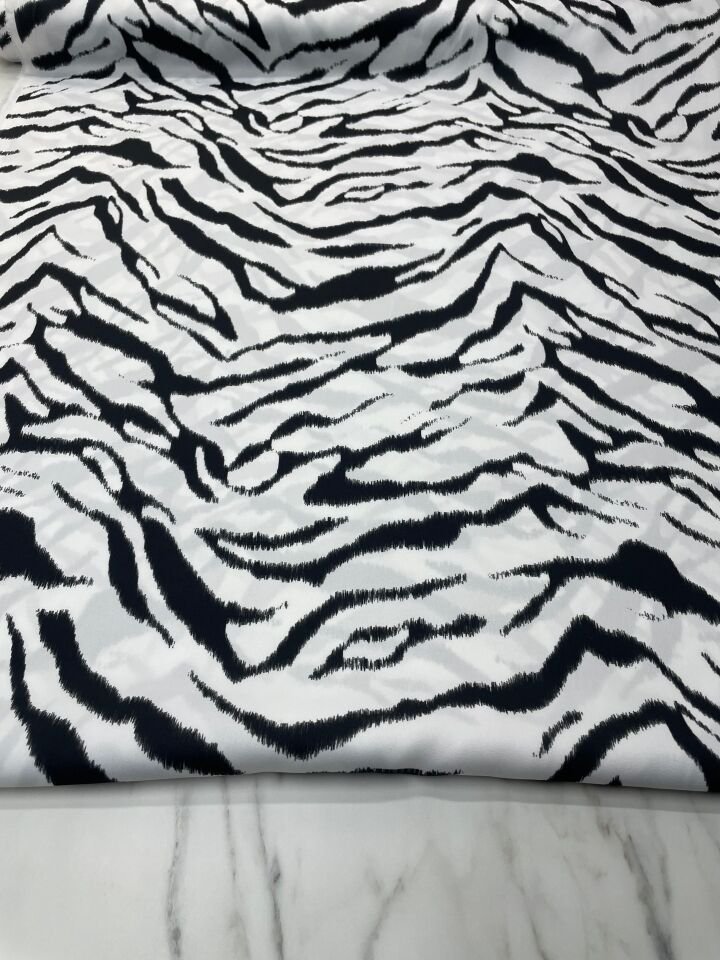 Zebra Desen Elbiselik Gömleklik Tivil Saten Kumaş