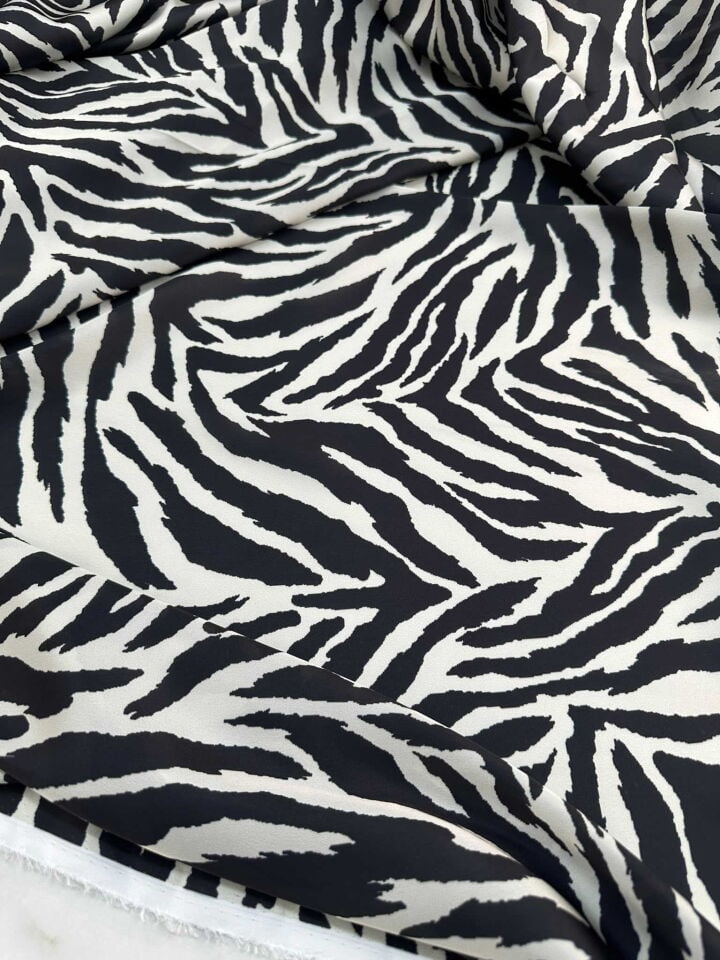 Zebra Desen İpek Saten