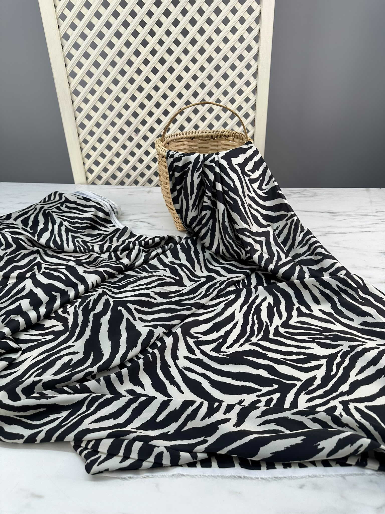 Zebra Desen İpek Saten