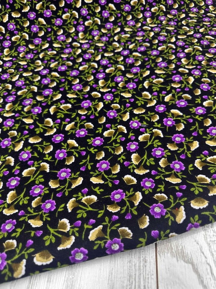 Fındık Çiçegi Desen Yüzde Yüz Bazen Kumaş En 90 Cm