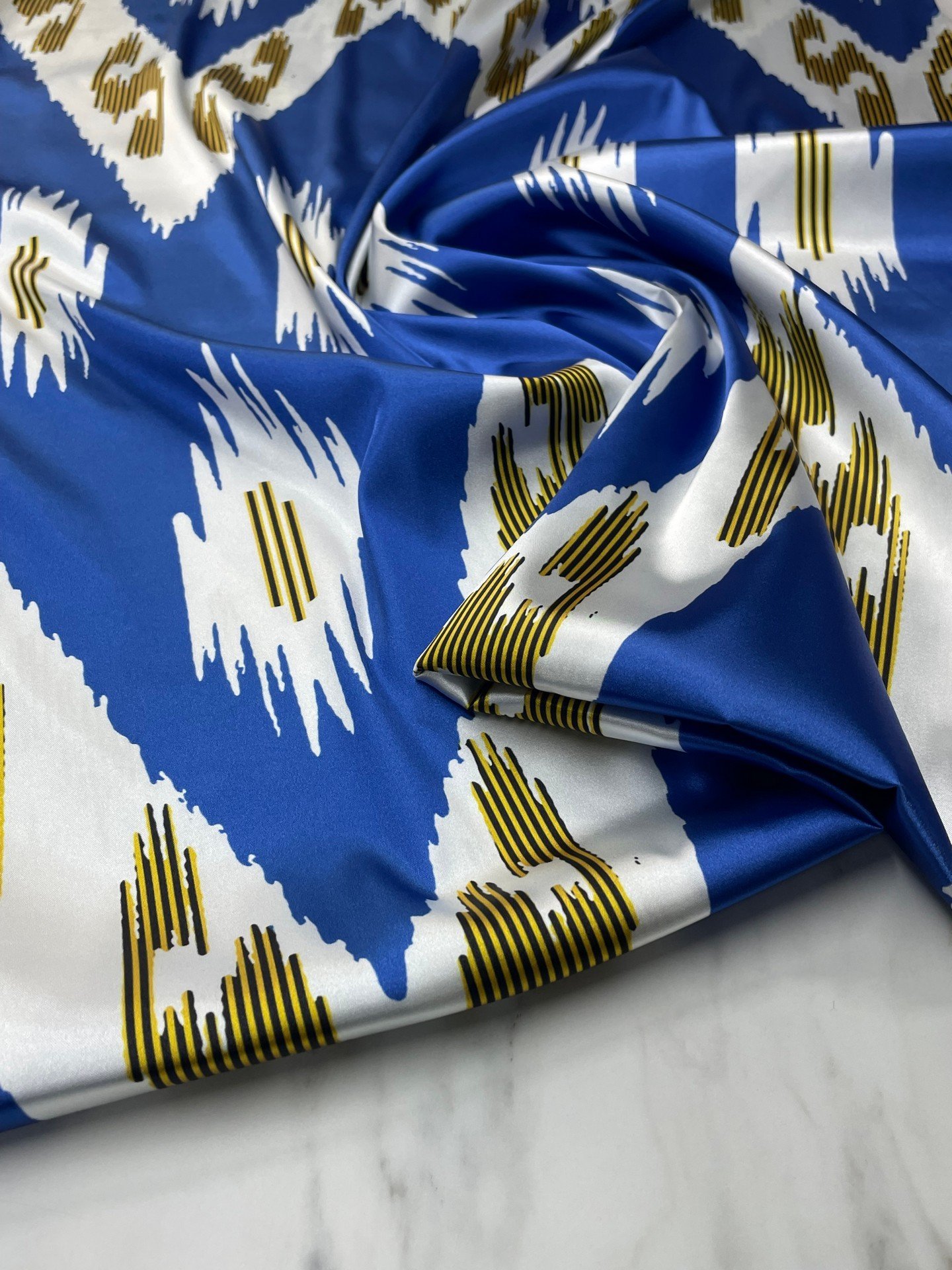 mavi Urla Desen Elbiselik Gömleklik Tivil Saten Kumaş