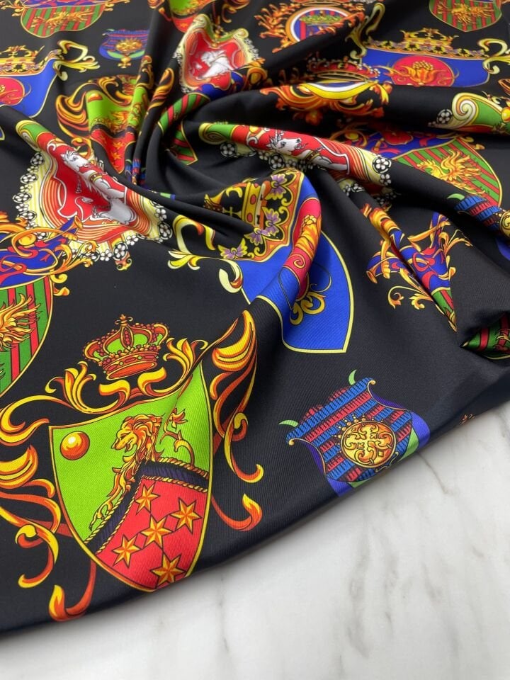 Kraliyet Desen Elbiselik Gömleklik Tivil Saten Kumaş