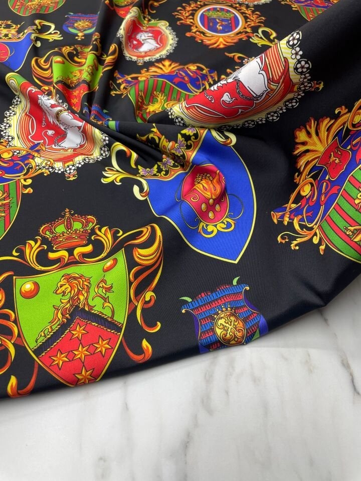 Kraliyet Desen Elbiselik Gömleklik Tivil Saten Kumaş