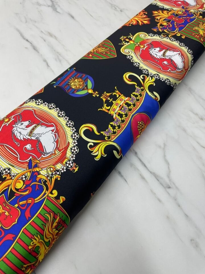 Kraliyet Desen Elbiselik Gömleklik Tivil Saten Kumaş