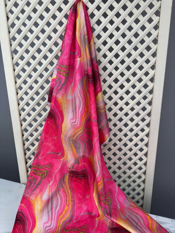 Feretti Desen İpek Saten