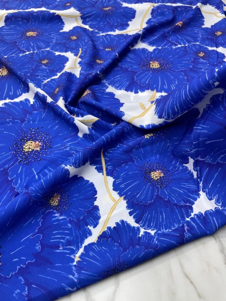Mavi Geranium Desen Elbiselik Gömleklik Krep Kumaş